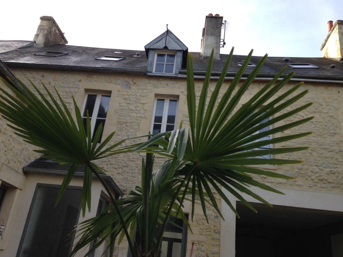 Appartement Camelia Bayeux Centre-Ville エクステリア 写真